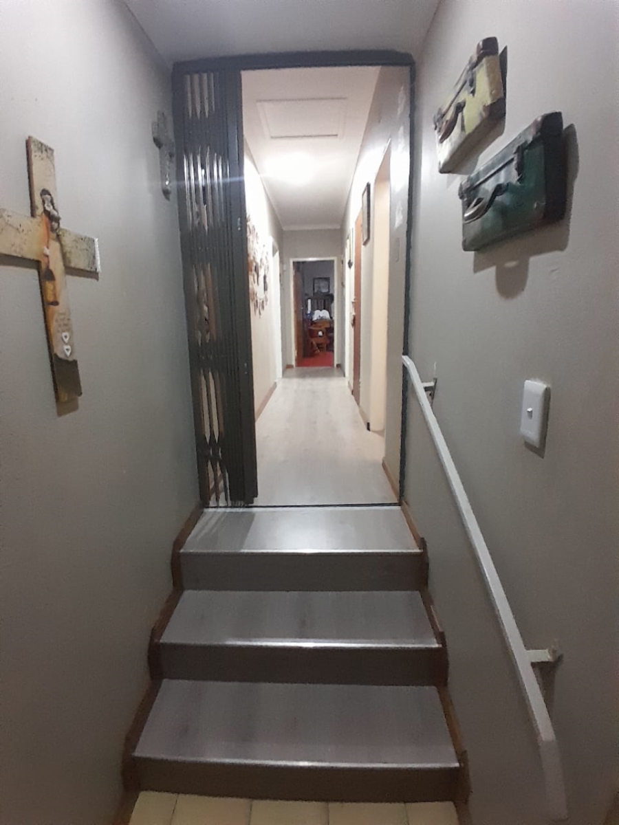 4 Bedroom Property for Sale in Deneysville Free State